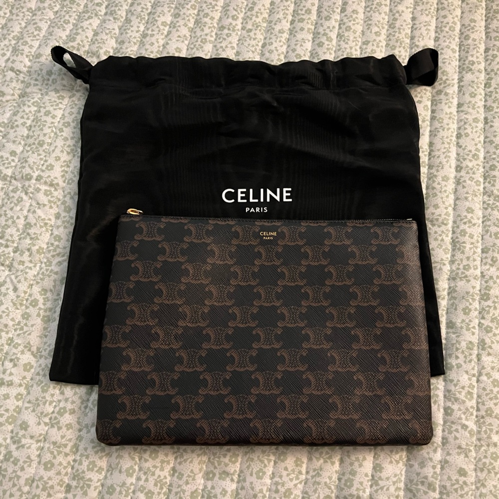 CELINE POUCH IN TRIOMPHE CANVAS